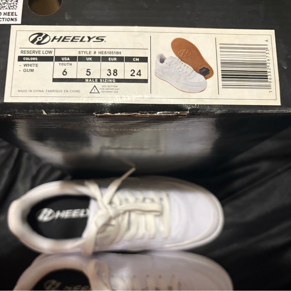 heelys - Picture 4 of 5